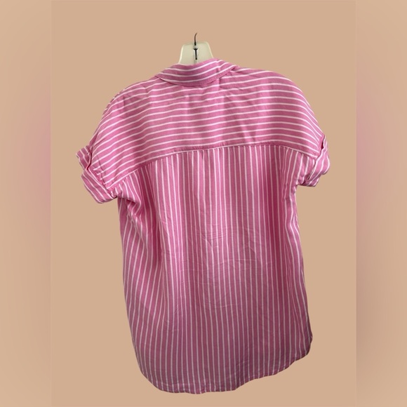 Beachlunchlounge Pink Striped Women's Top - Picture 4 of 14